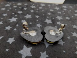 heart earrings abalone bk